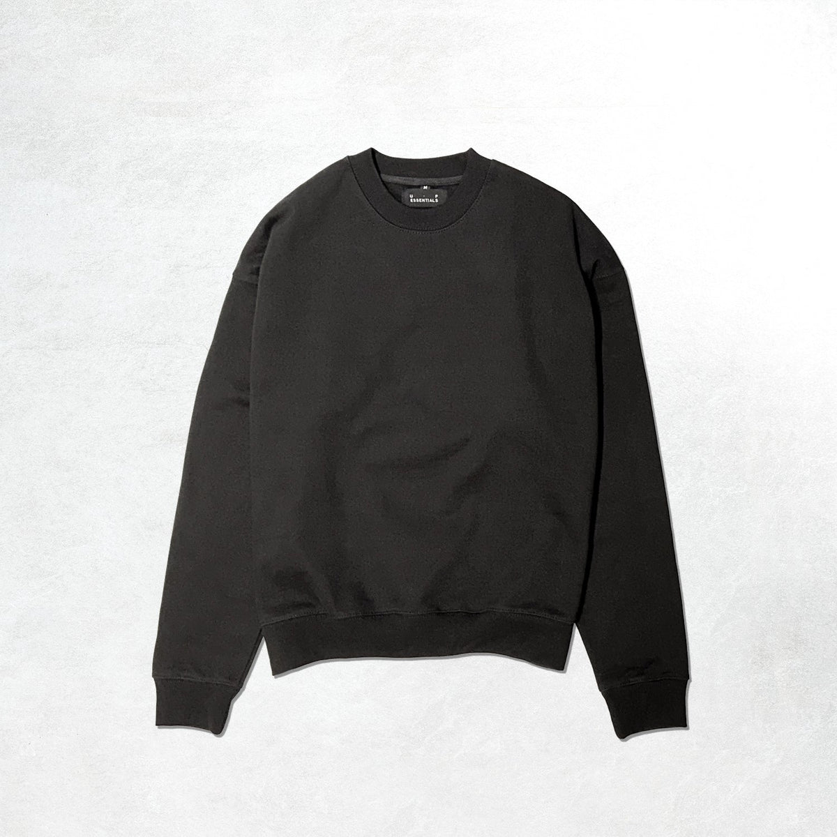 UP Essentials Oversized Sweat: Black
