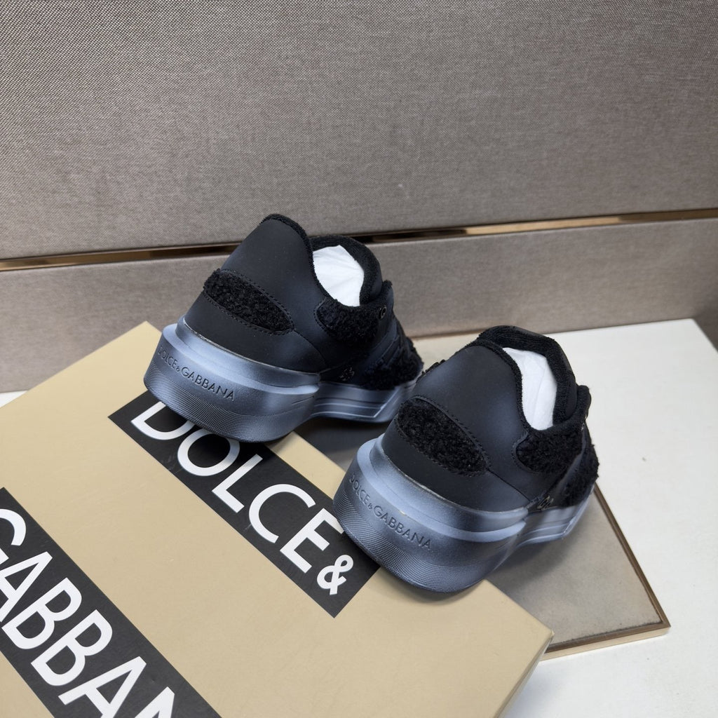 Dolce & Gabbana Black Textured Low-Top Sneakers
