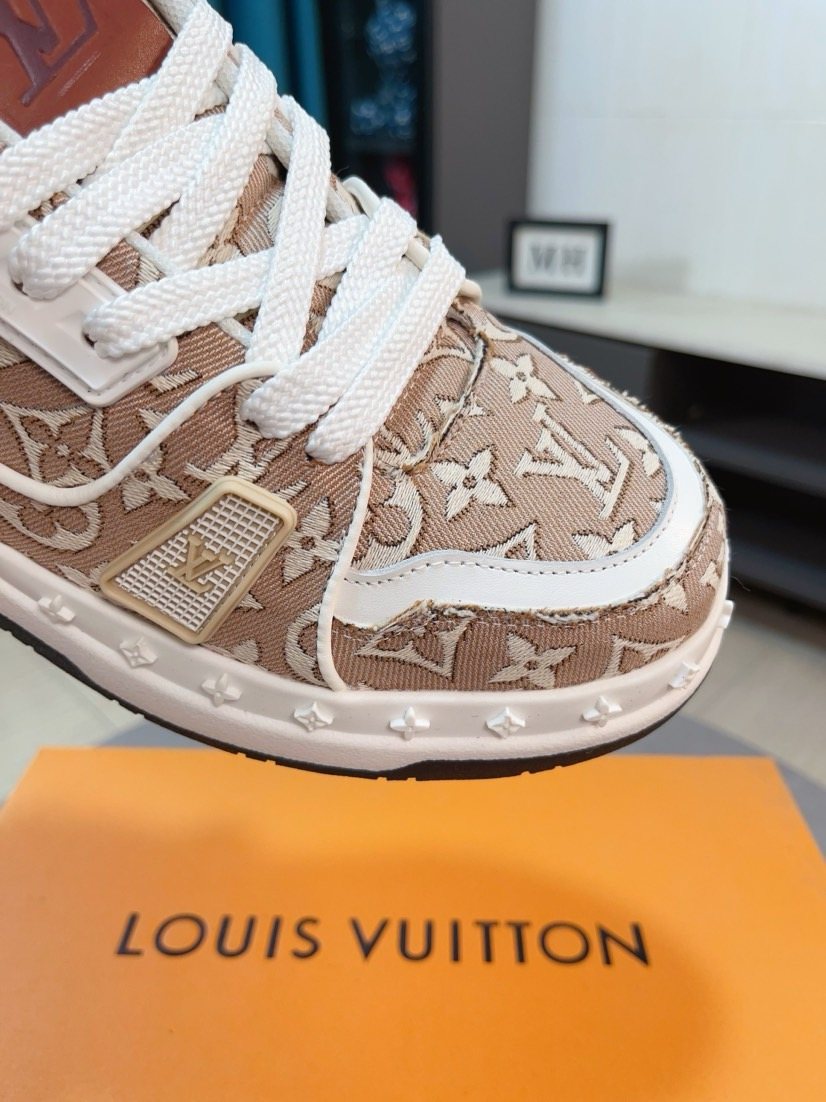 Louis Vuitton Beige-Brown Patterned Sneakers